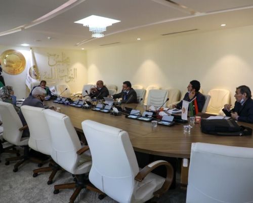أجتماع لرئيس هيئة سوق المال بمقر مجلس النواب